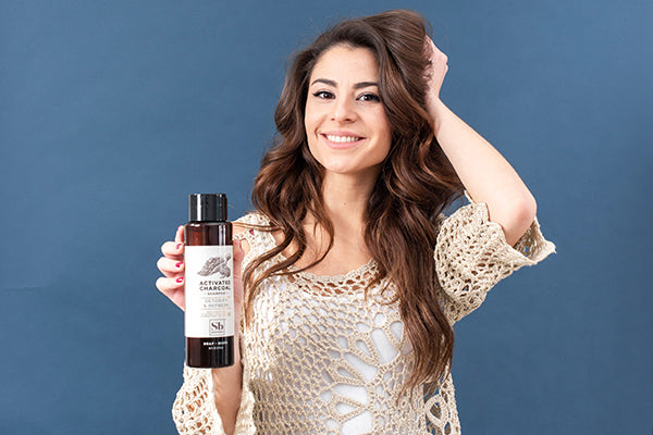 5 Changes You’ll Notice About Your Hair After Using Charcoal Shampoo