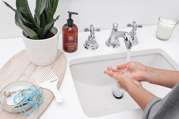 Why You Shouldn’t Use Personal Care Products with These Ingredients In Them