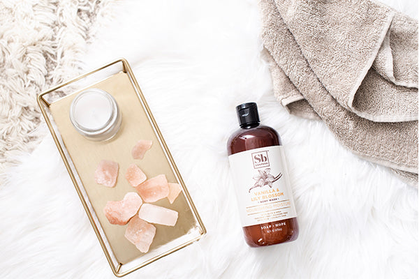 How Vanilla Extract Transforms Your Shower Experience