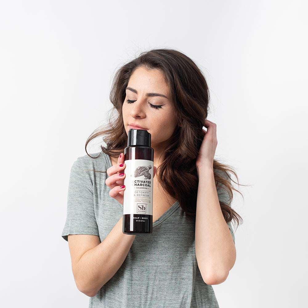 Activated Charcoal Detoxify & Refresh Shampoo