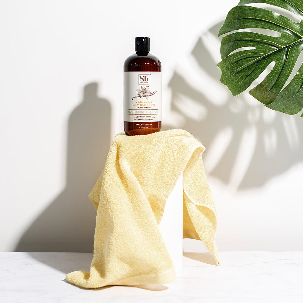 Vanilla & Lily Blossom Nourishing Moisture Body Wash